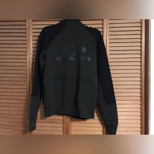 Men’s Oakley Hoodie Sweatshirt, Sz M, NWOT